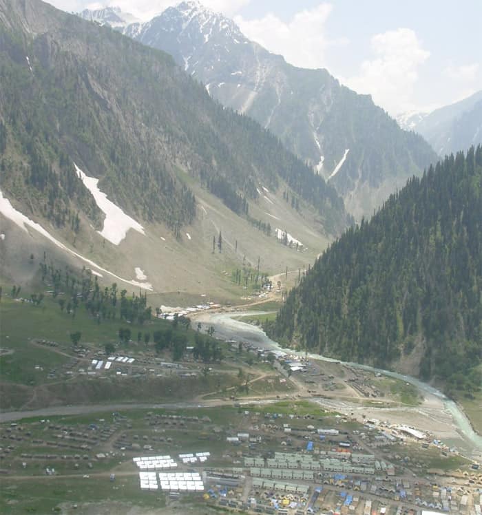 Kashmir: 3 killed, 11 injured after Cloudburst near Amarnath base camp