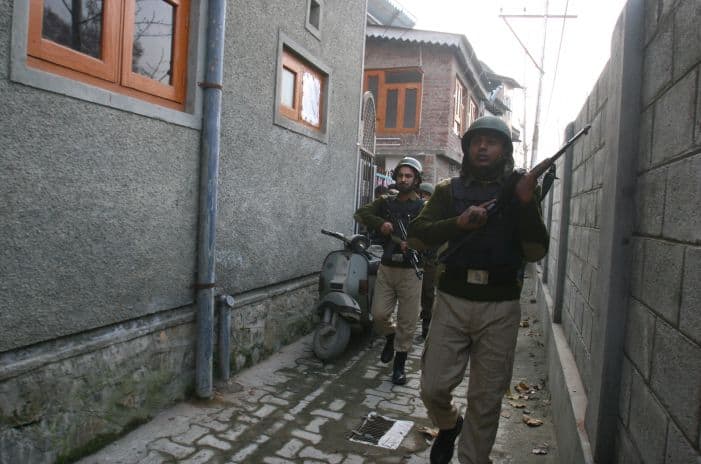 Security forces in Kashmir encounter